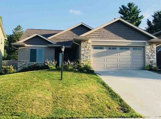 2179 Michelle Ln, Coralville, IA 52241