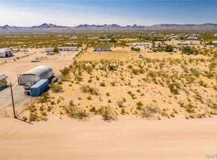 709 S Teddy Roosevelt Rd, Golden Valley, AZ 86413