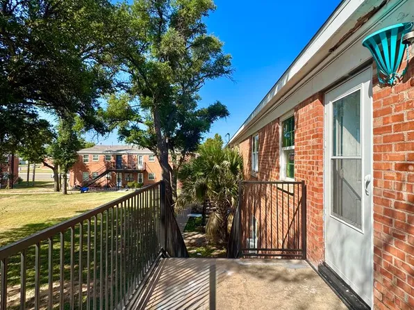 Colorado Ave 2101
