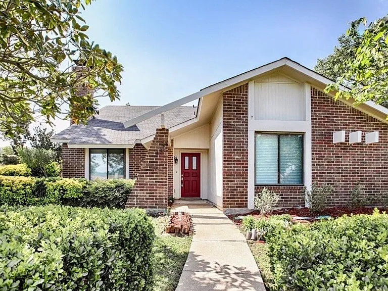 1710 Delaford Pl — Photo 7