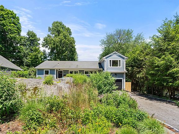 2nd image of 170 Crest Drive