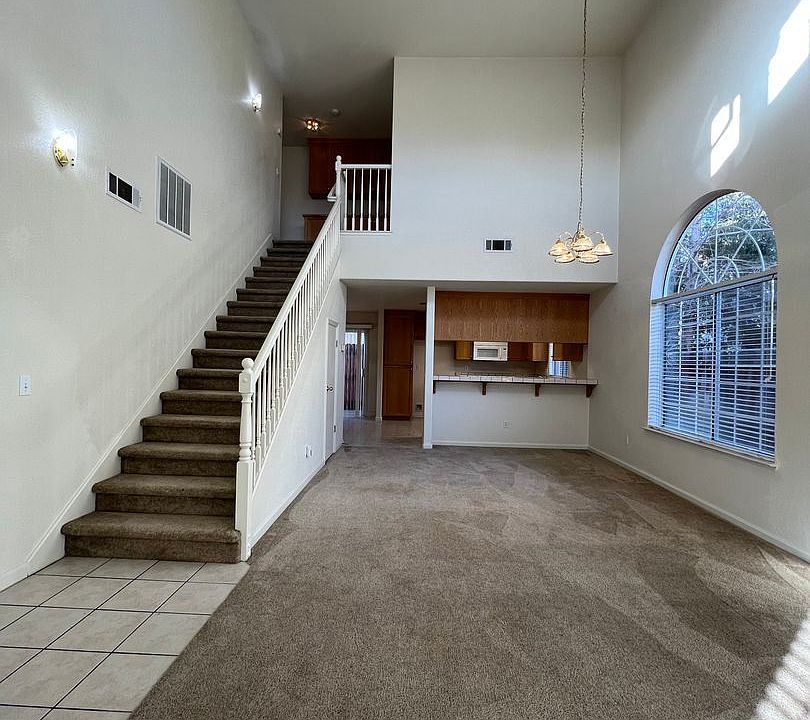 1st image of 1282 Woodhaven Ln