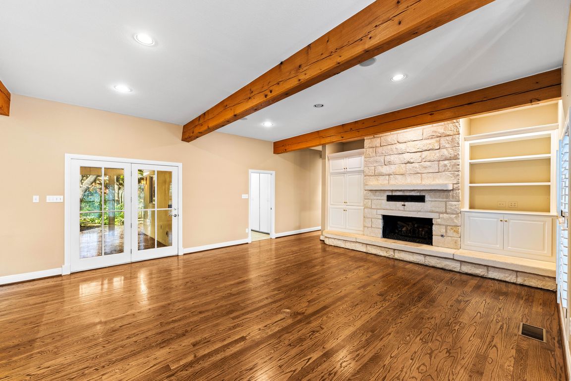 next background image