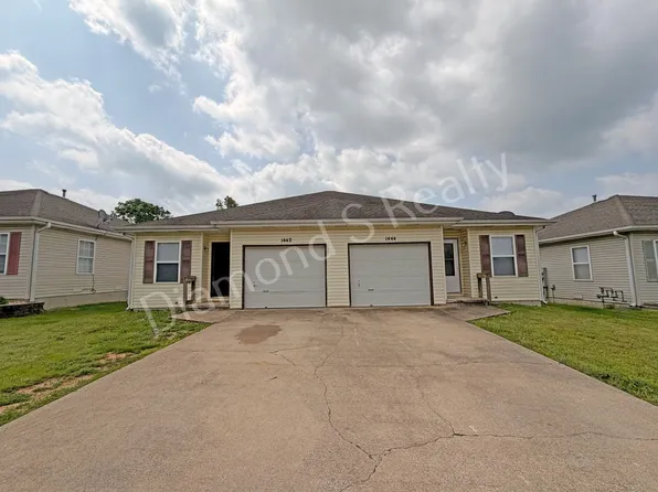 1442 / 1444 W Rainey Duplex, 1442 W Rainey St #1442, Ozark, MO 65721