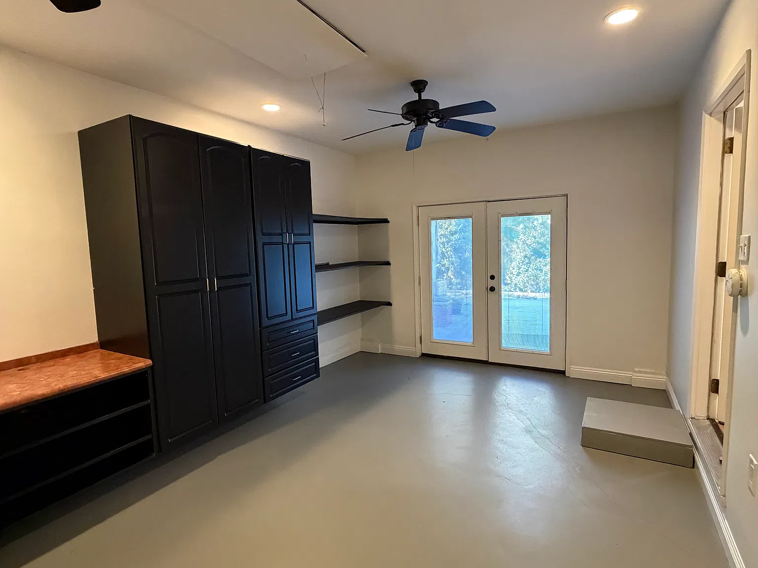 2 bed, 750 sqft, $2,800 — Photo 2