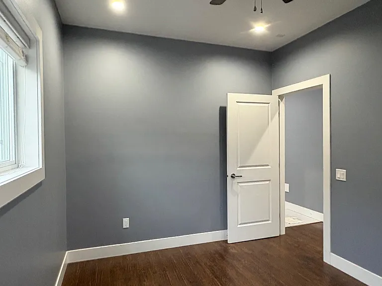 1309 Ewen Ave — Photo 9