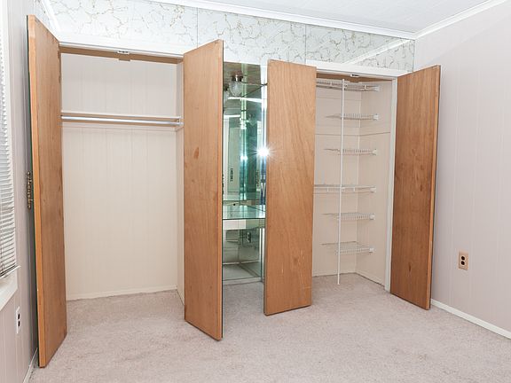 Bedroom #3 closet