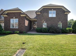 2008 Raven Dr, Hermitage, TN 37076