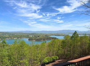 928 Kirkland Dr, Hiawassee, GA 30546