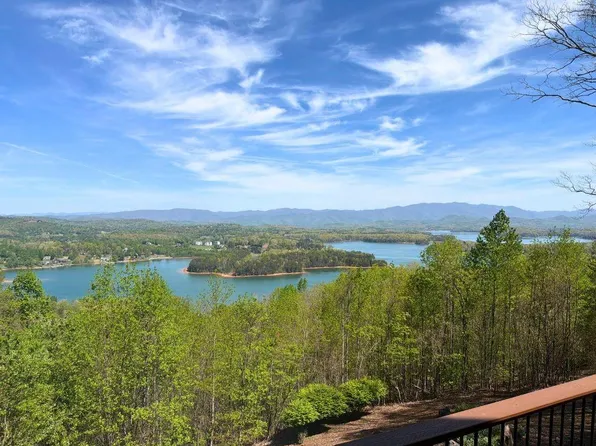 928 Kirkland Dr, Hiawassee, GA 30546
