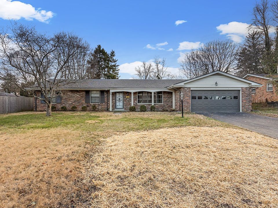 1st image of 766 Rebecca Dr
