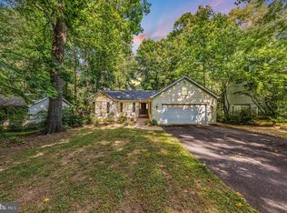 335 Stratford Cir, Locust Grove, VA 22508
