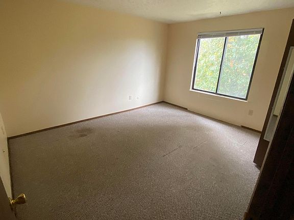 3rd image of 123 Orchard Dr #132C