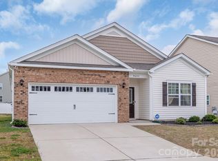 9037 Remnick Dr, Gastonia, NC 28056