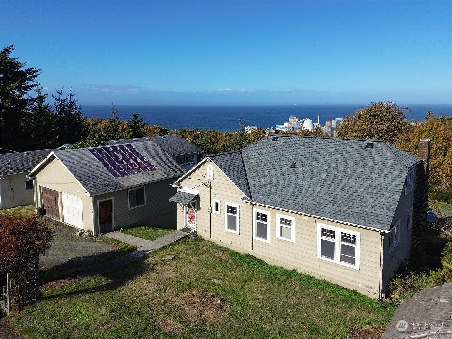1634 W 4th Street photo 1