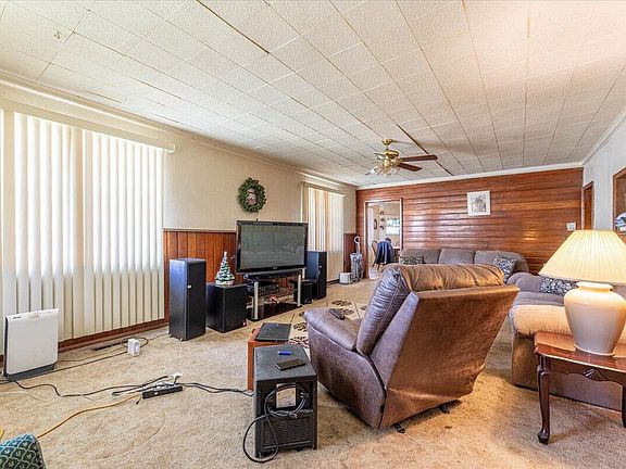 5th image of 2934 Avenue B