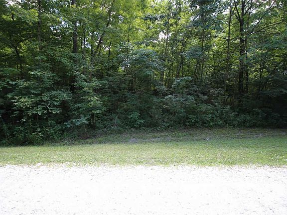 4th image of 1550 Forest Haven Dr