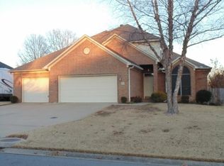 1800 John Bryant Dr, Conway, AR 72034