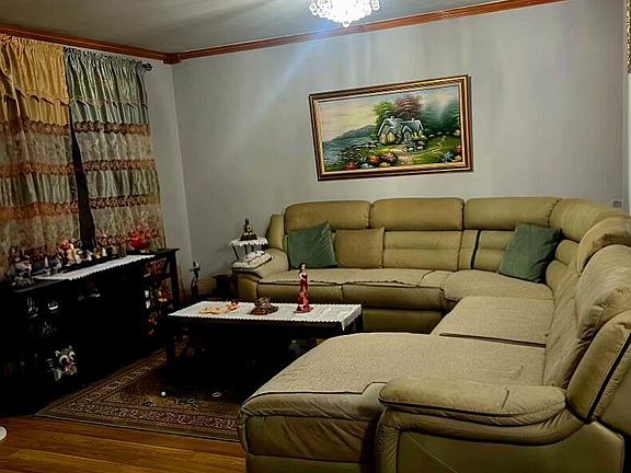 4th image of 97-48 91st St #2D