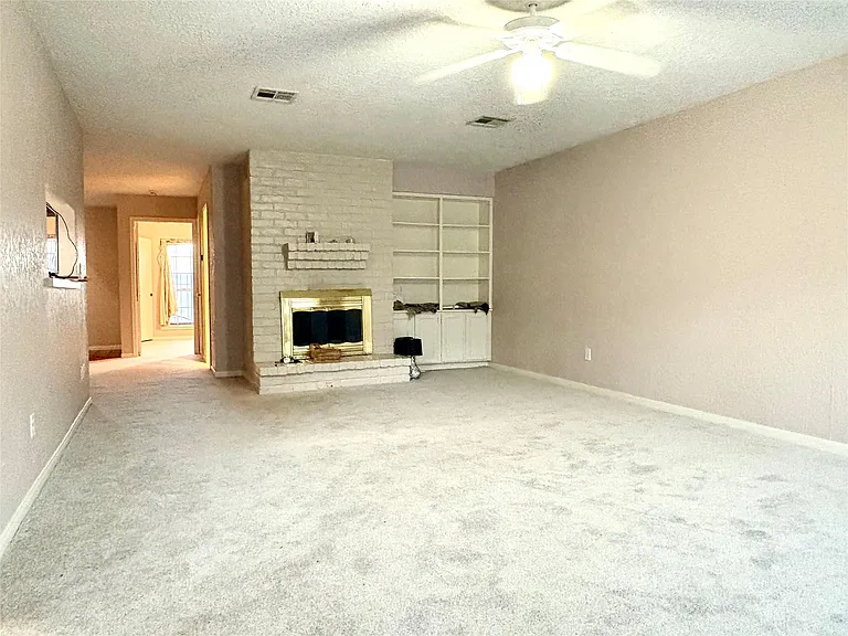 14213 Lost Meadow Ln — Photo 13