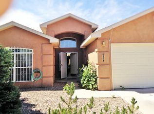 6208 Evesham Rd NW, Albuquerque, NM 87120