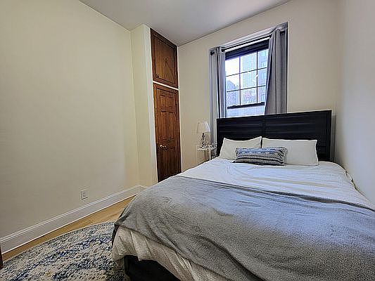 4th image of 49 Park Ave #1R