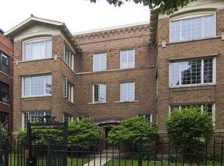 4430 N Malden St APT 3S, Chicago, IL 60640