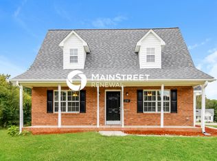 110 S Twin Hill Rd, Clemmons, NC 27012