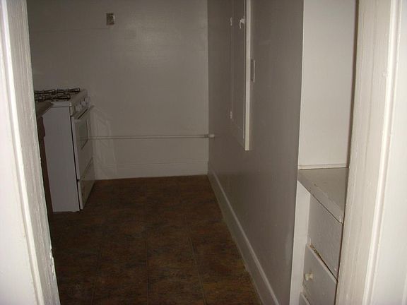 2nd image of 80 Conklin Ave APT 10
