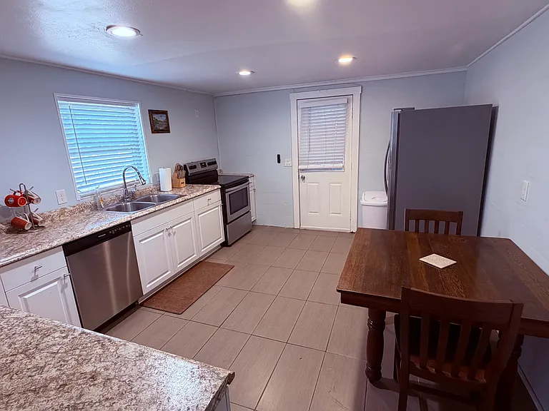 5540 N Highway 1 — Photo 3