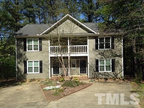 1st image of 2202 Caroline Dr