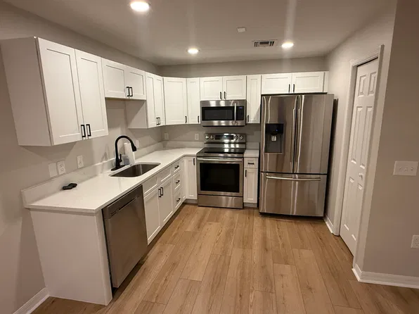 1614 Illinois Ave, Saint Cloud, FL 34769