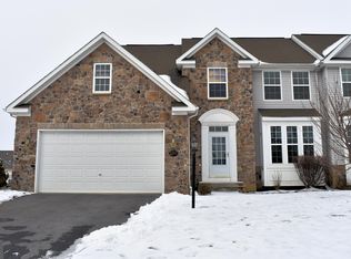 3052 Sundown Dr, Chambersburg, PA