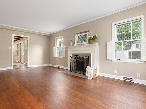 5th image of 88 N 33rd St