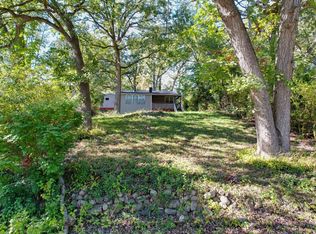 4619 W Lake Shore Dr, Wonder Lake, IL 60097