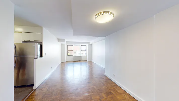 Rented by Bond New York | media 4