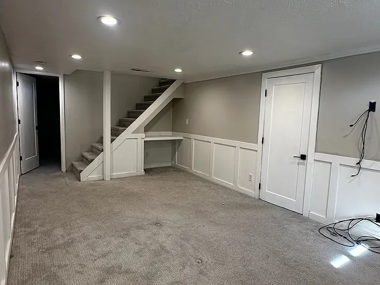 1638 E 3150 S — Photo 14