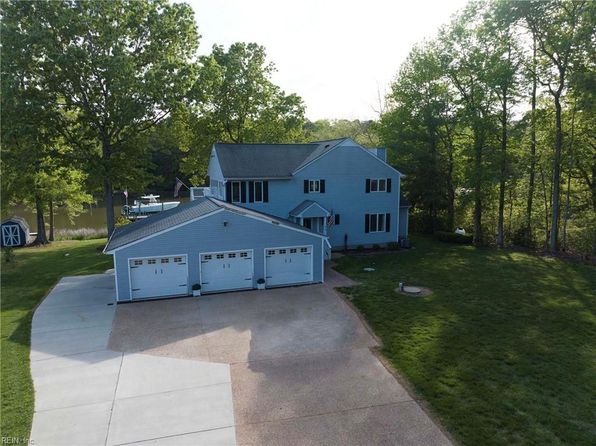 98 Bradfords Rd, Cobbs Creek, VA 23035