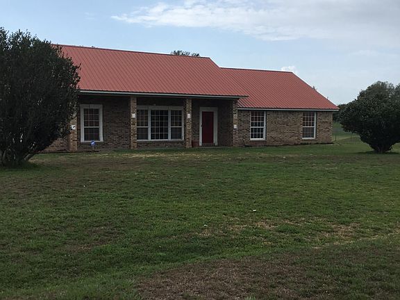 3rd image of 304 Calhoun Dairy Dr