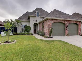 223 Bayou Parc Dr, Youngsville, LA 70592