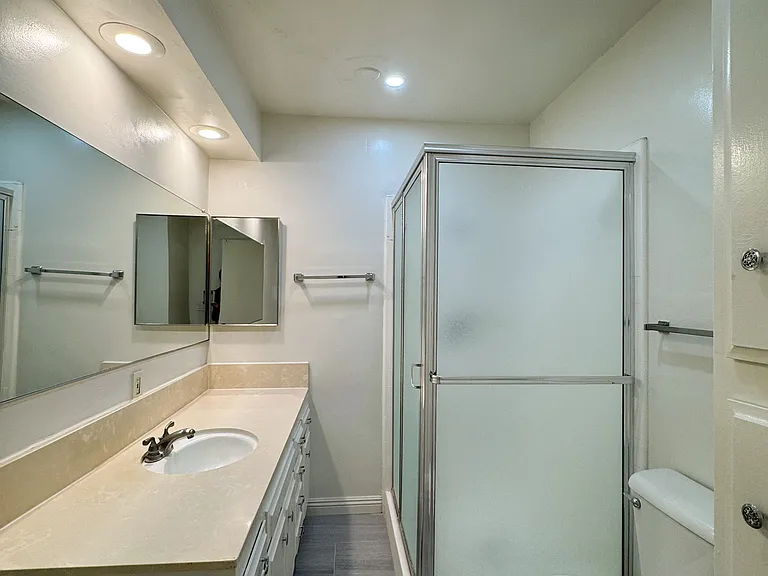 921 Arcadia Ave #4 — Photo 21