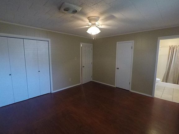 2nd image of 550 S 13th St