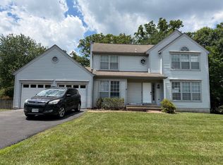 4516 Waverly Crossing Ln, Chantilly, VA 20151