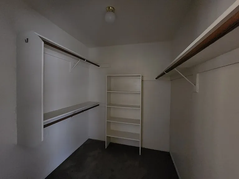 1126 W Grand Caymen Dr — Photo 30