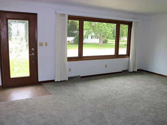 5th image of 3412 Greenhills Pl