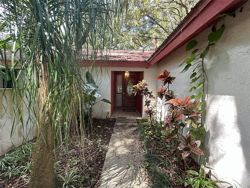 1st image of 1461 LANCELOT WAY