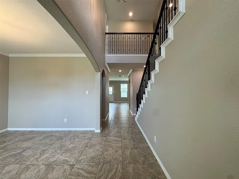 718 S Chamfer Way — Photo 16