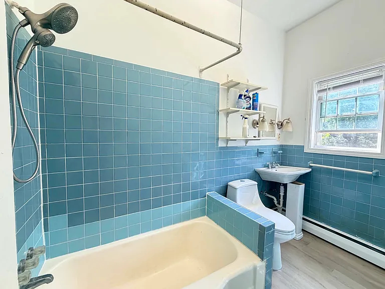 183 Sugar St #2 — Photo 7