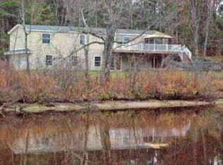 3 Shorey Ln, Center Ossipee, NH 03814