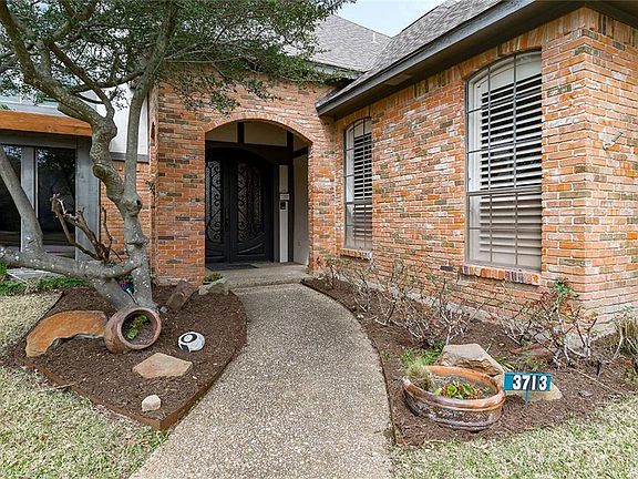 2nd image of 3713 San Juan Cir